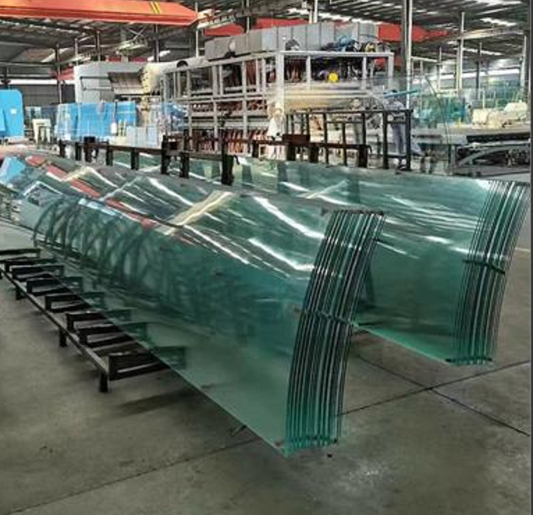 Glass bending furnace temperature